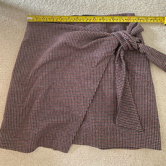 HOST PICK✨Aritzia Wilfred Dorine wool mini skirt size 2 - Picture 10 of 14